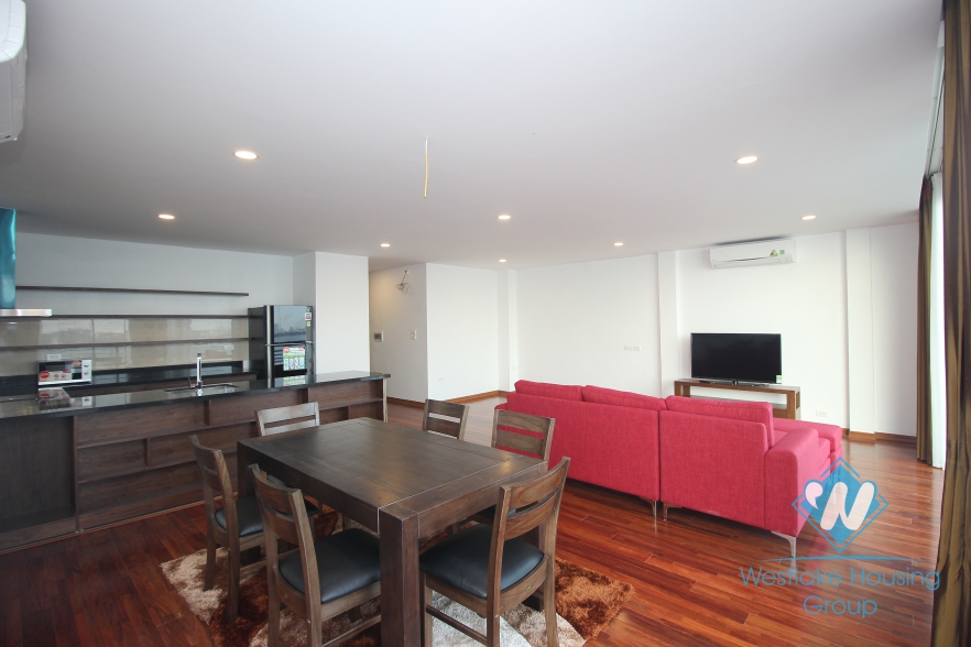 Lake view three bedrooms apartment for rent in Tay Ho, Ha Noi